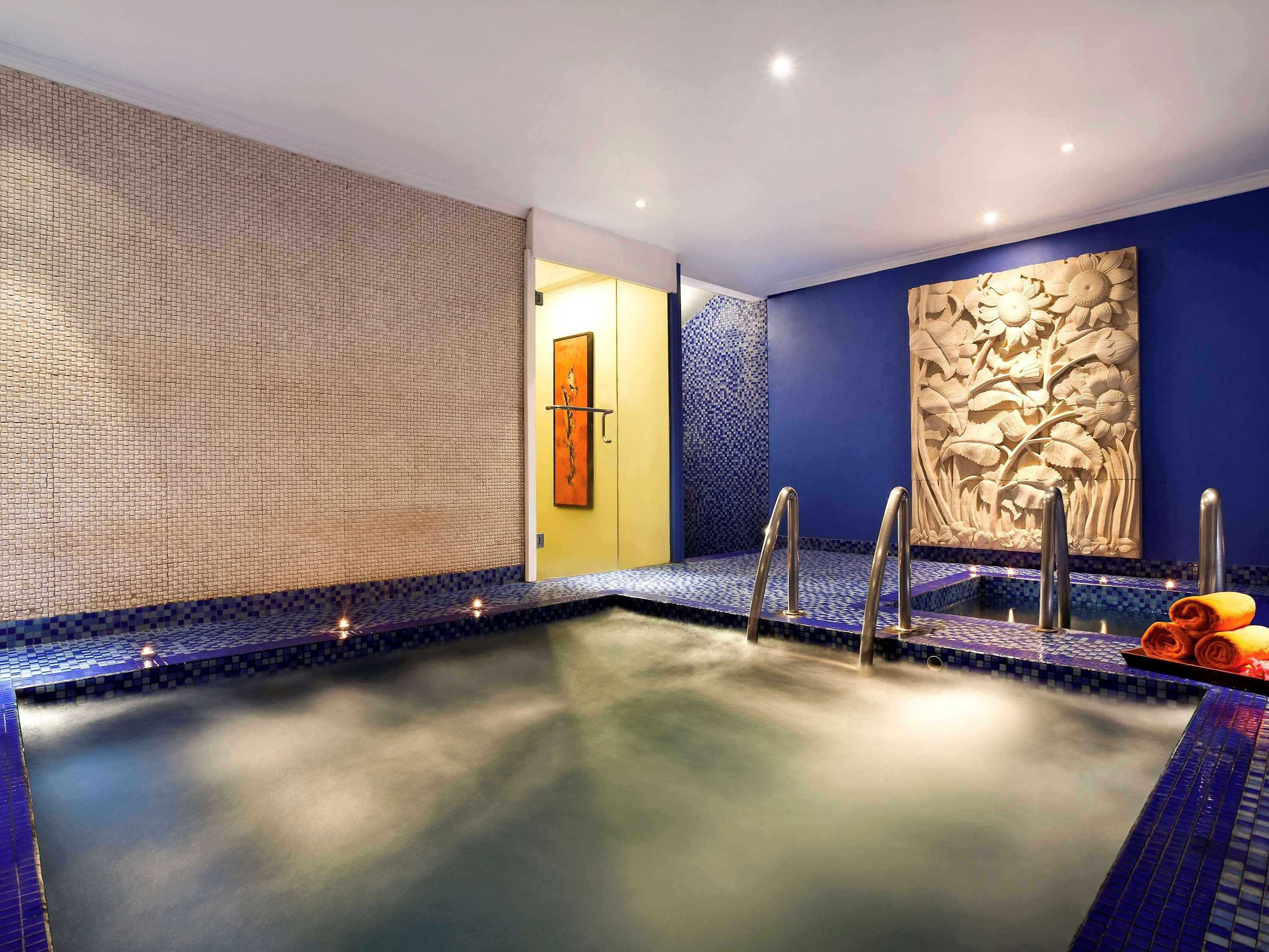 Novotel Solo Eksteriør bilde