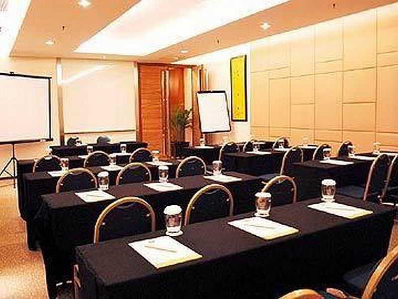 Novotel Solo Eksteriør bilde