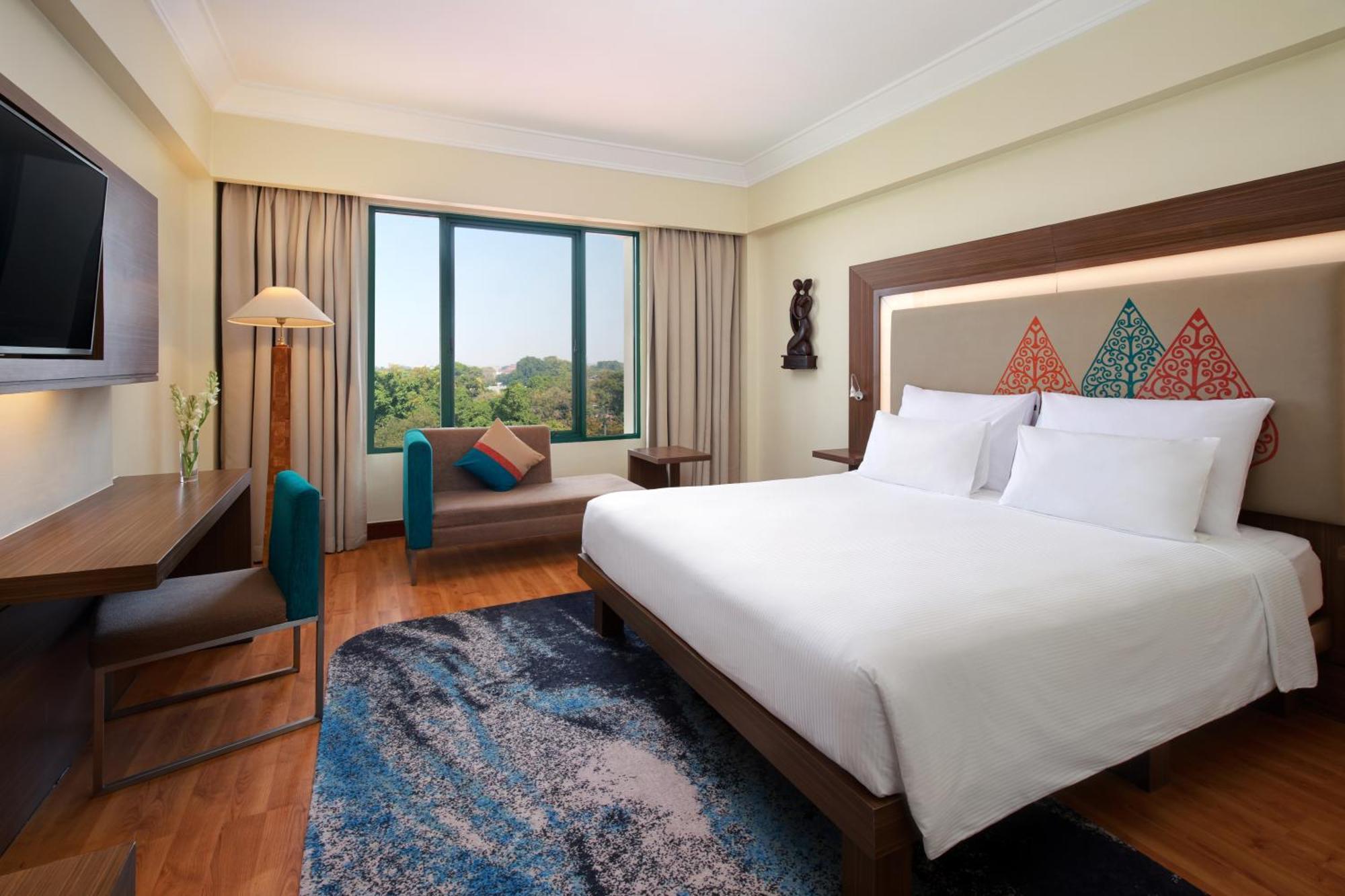 Novotel Solo Eksteriør bilde